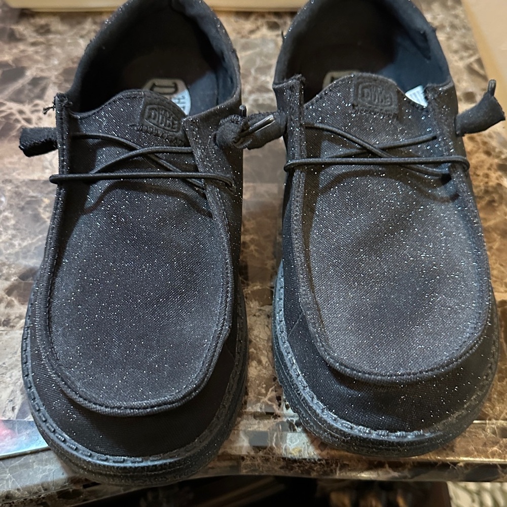 Hey Dude Men's Black Sparkle Loafers